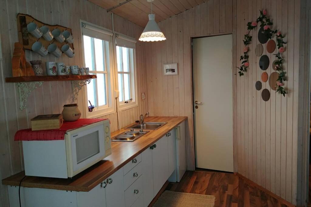 Cosy Cottage-Alfabakki-With Hot Tub Stori-Bakki Exterior foto